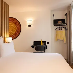 Korner Montmartre 3* Париж